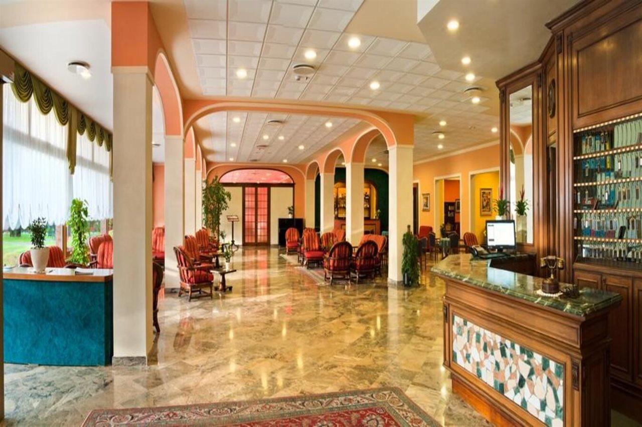 Hotel Columbia Terme Abano Terme Exterior photo