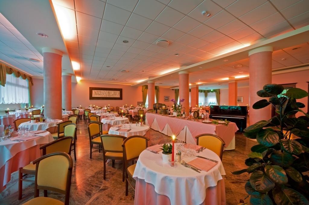 Hotel Columbia Terme Abano Terme Exterior photo