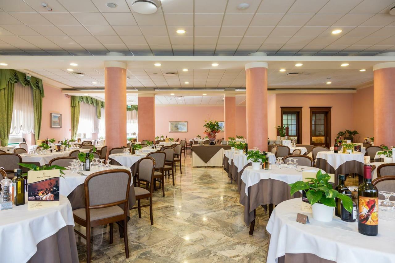 Hotel Columbia Terme Abano Terme Exterior photo