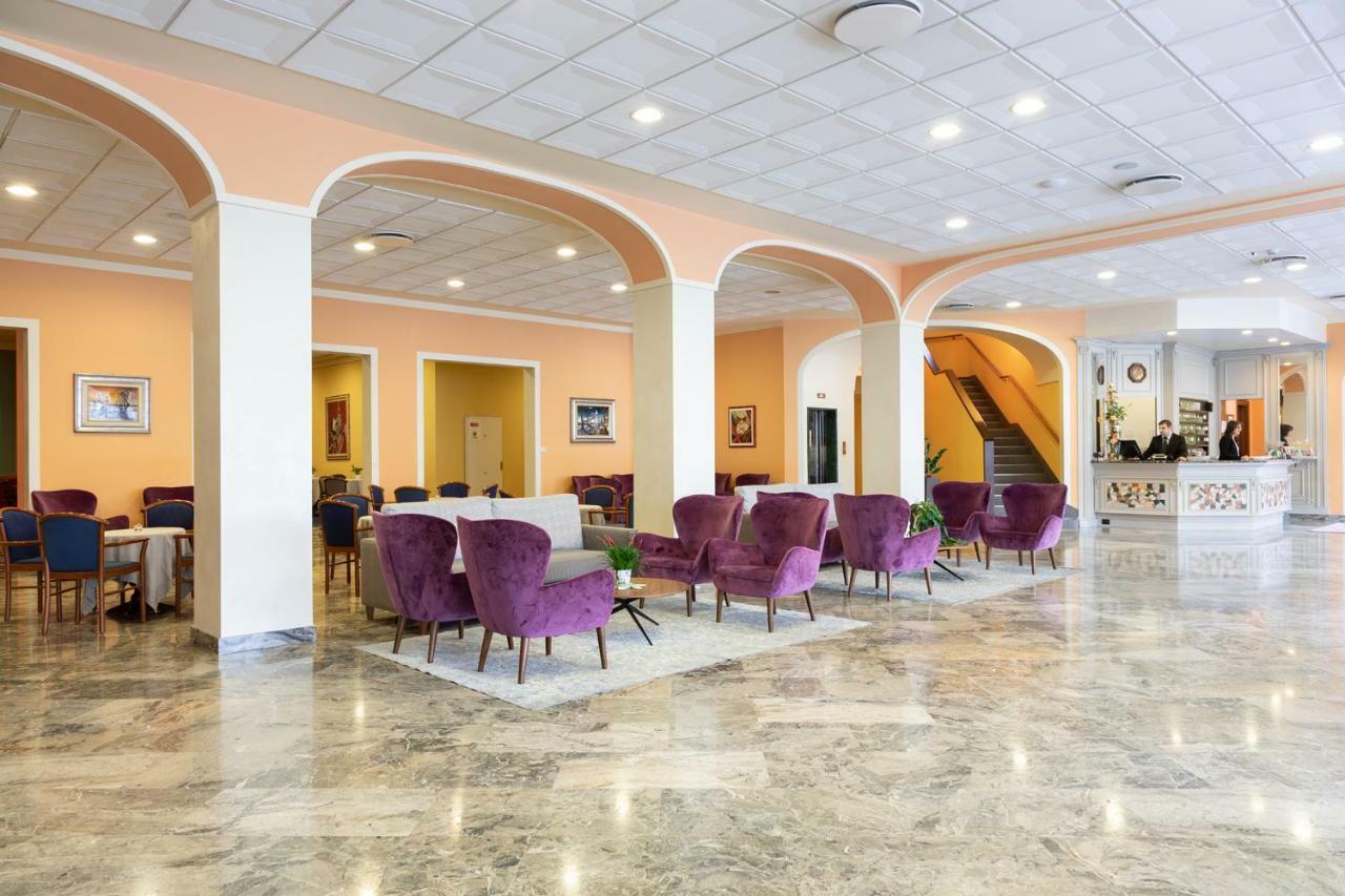 Hotel Columbia Terme Abano Terme Exterior photo